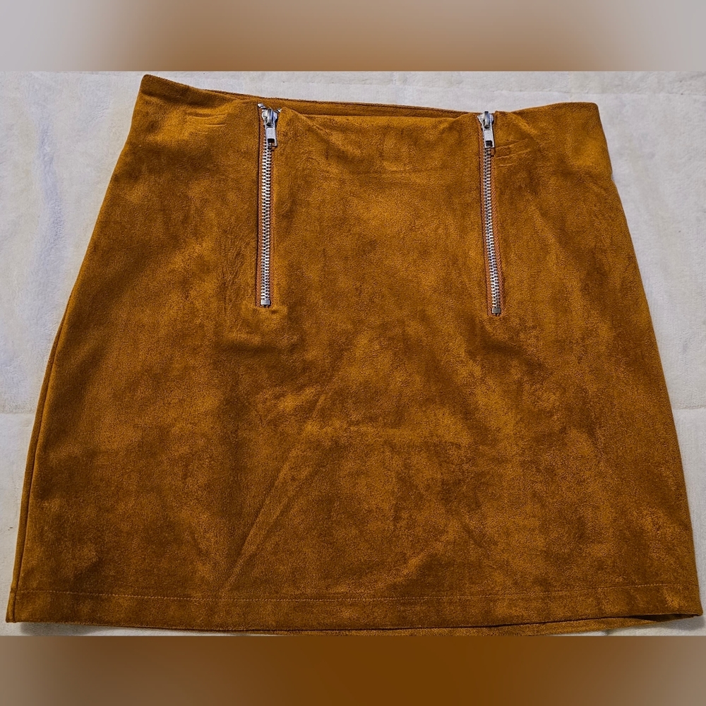 NWT Forever 21 Suede-feel Mustard Skirt with Zippers Size Small